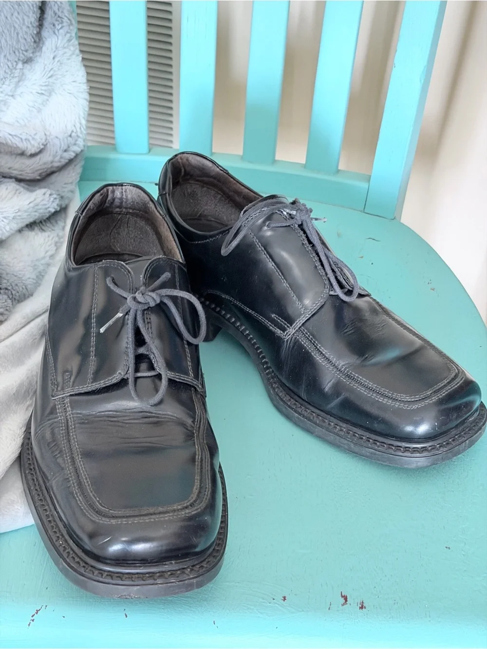 Bass Men’s Black Leather Lace-Up Dress Shoes
